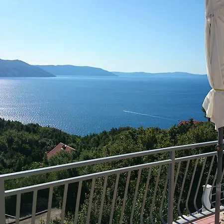 Plavcic Apartment Plomin