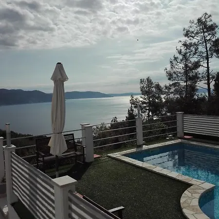 아파트 Plavcic 플로민